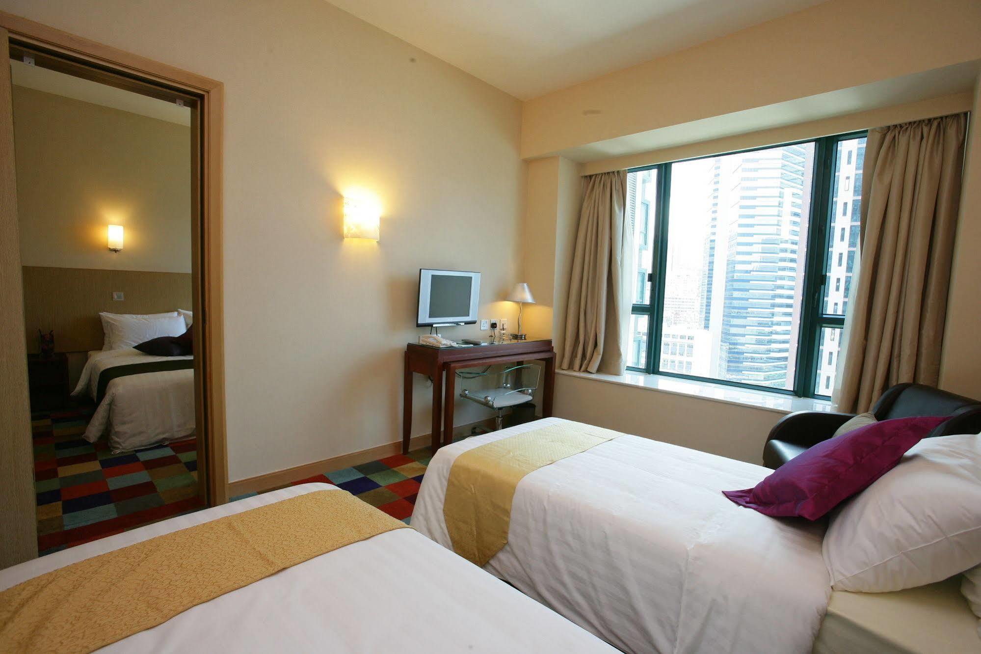 Hotel Cozi Harbour View 4*