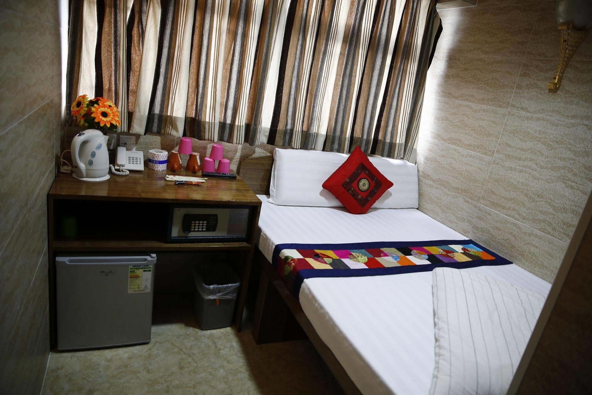 Sandhu Guest house Hong Kong