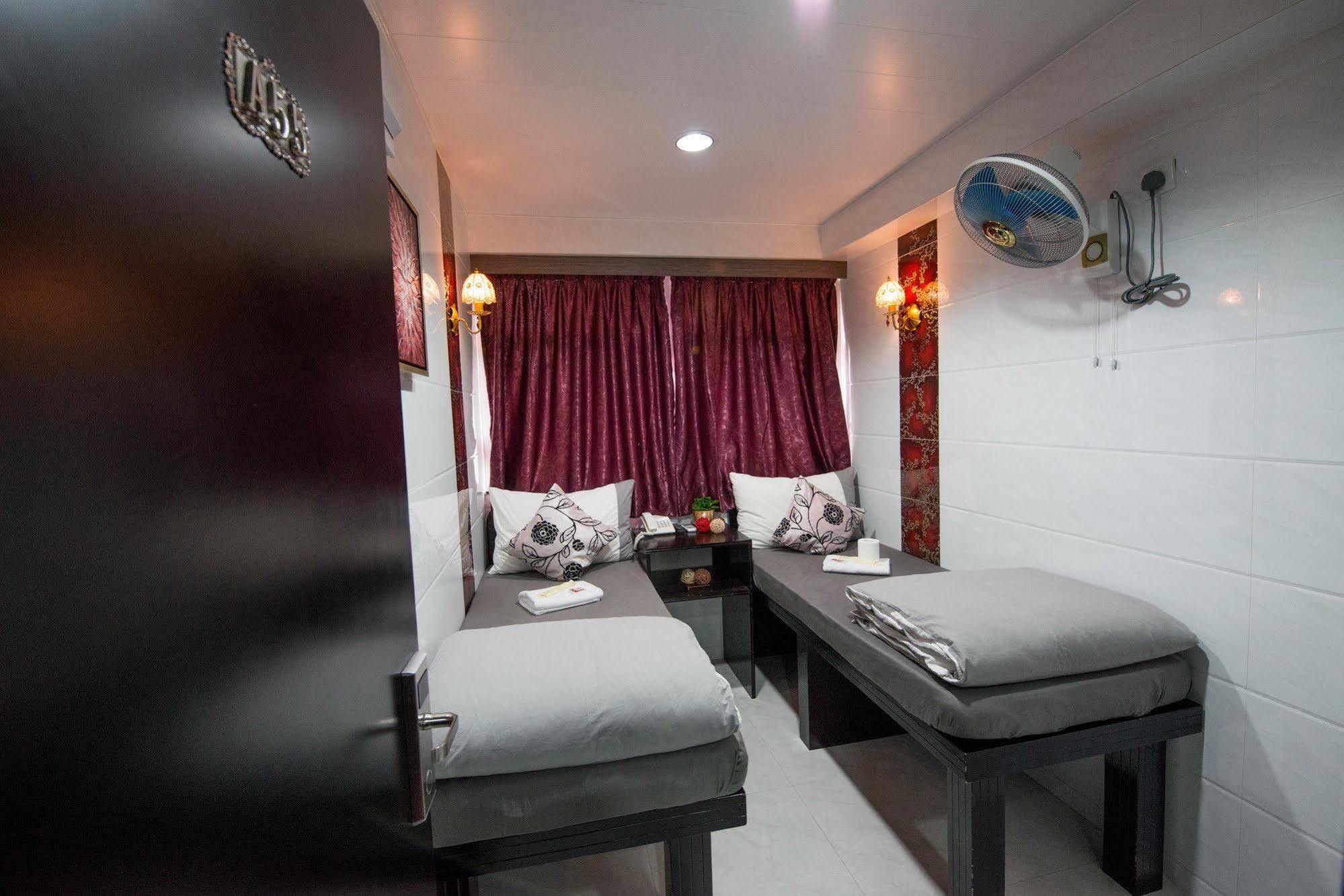 Guest house Canada *