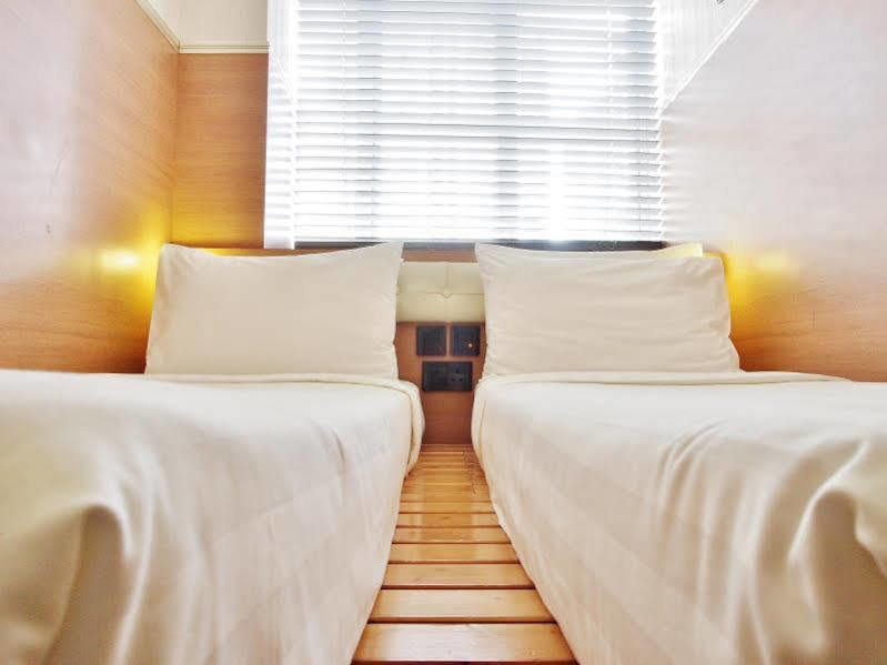 Bluejay Residences Hotel 3*