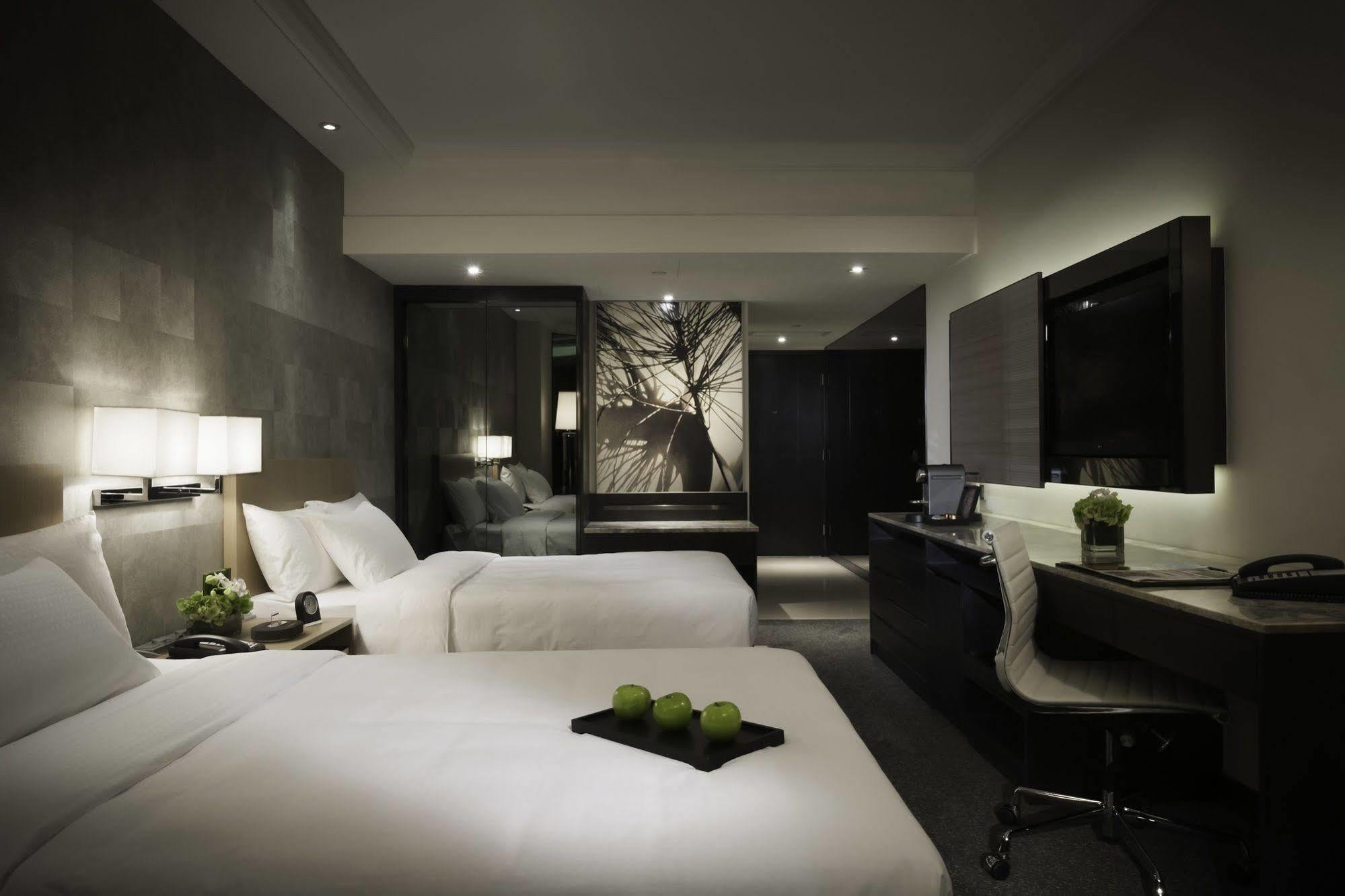 Hotel Gateway Hotel, Marco Polo 4*