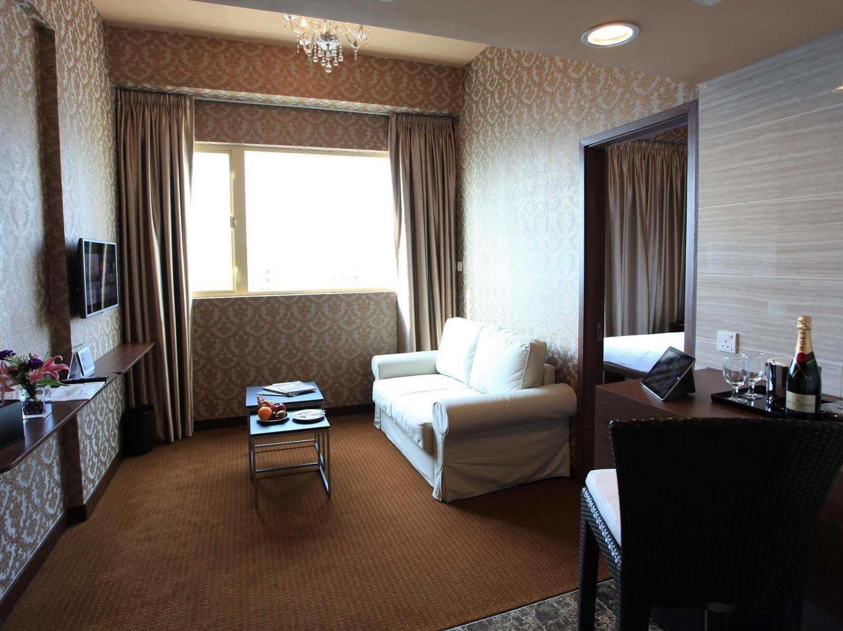 Grand Hotel