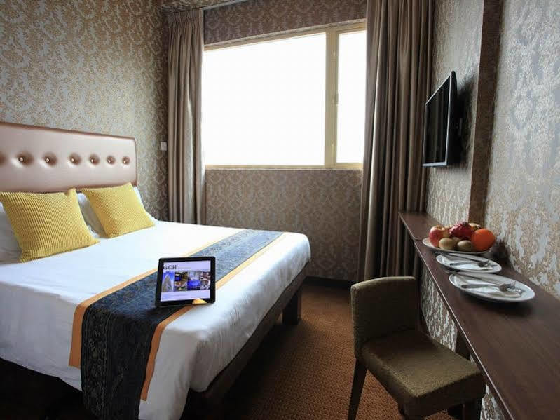 Grand Hotel Hong Kong