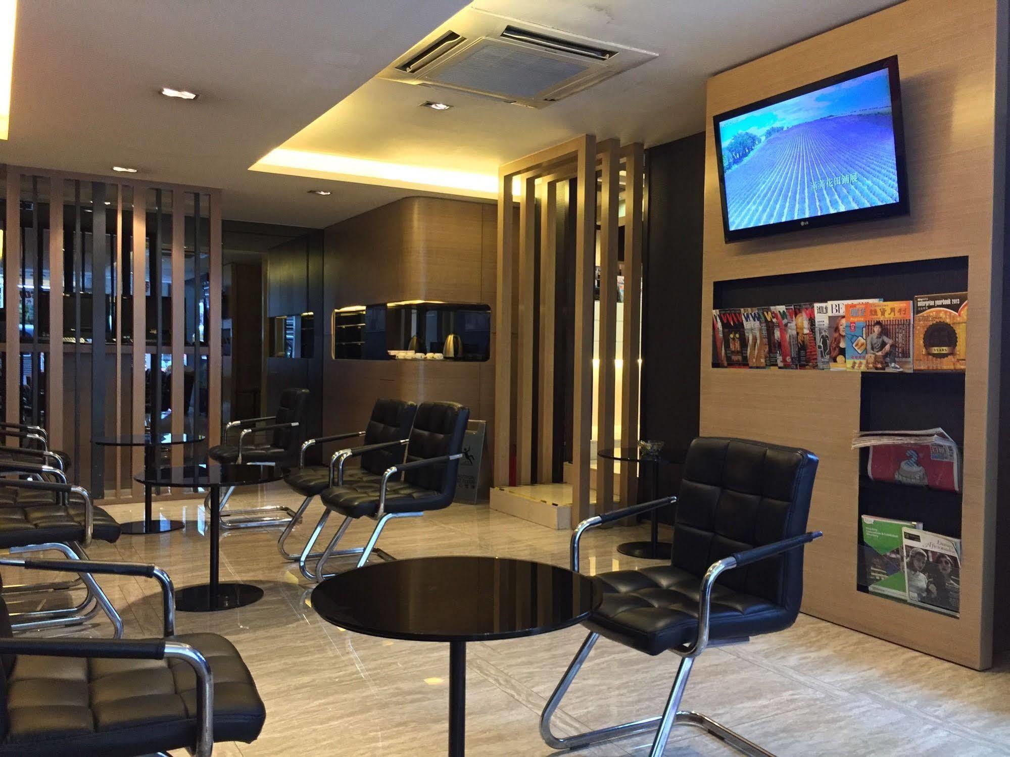 Khách sạn Metacity Mk 名廸旺角