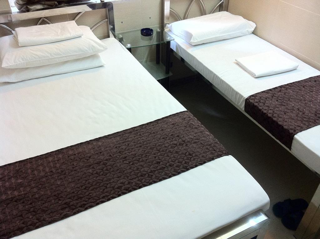 New Grand Guest house *