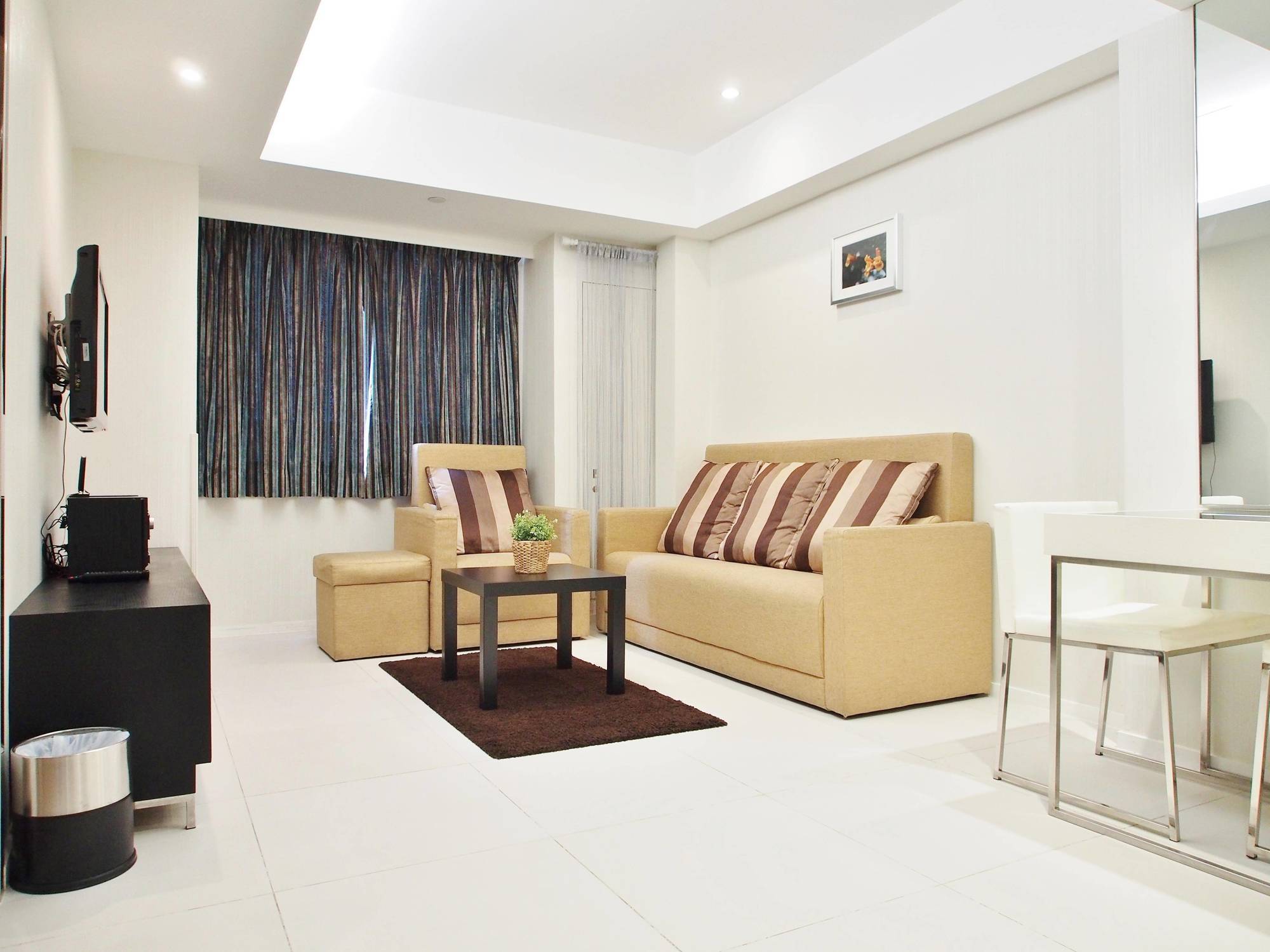 The Figo 4* Hong Kong