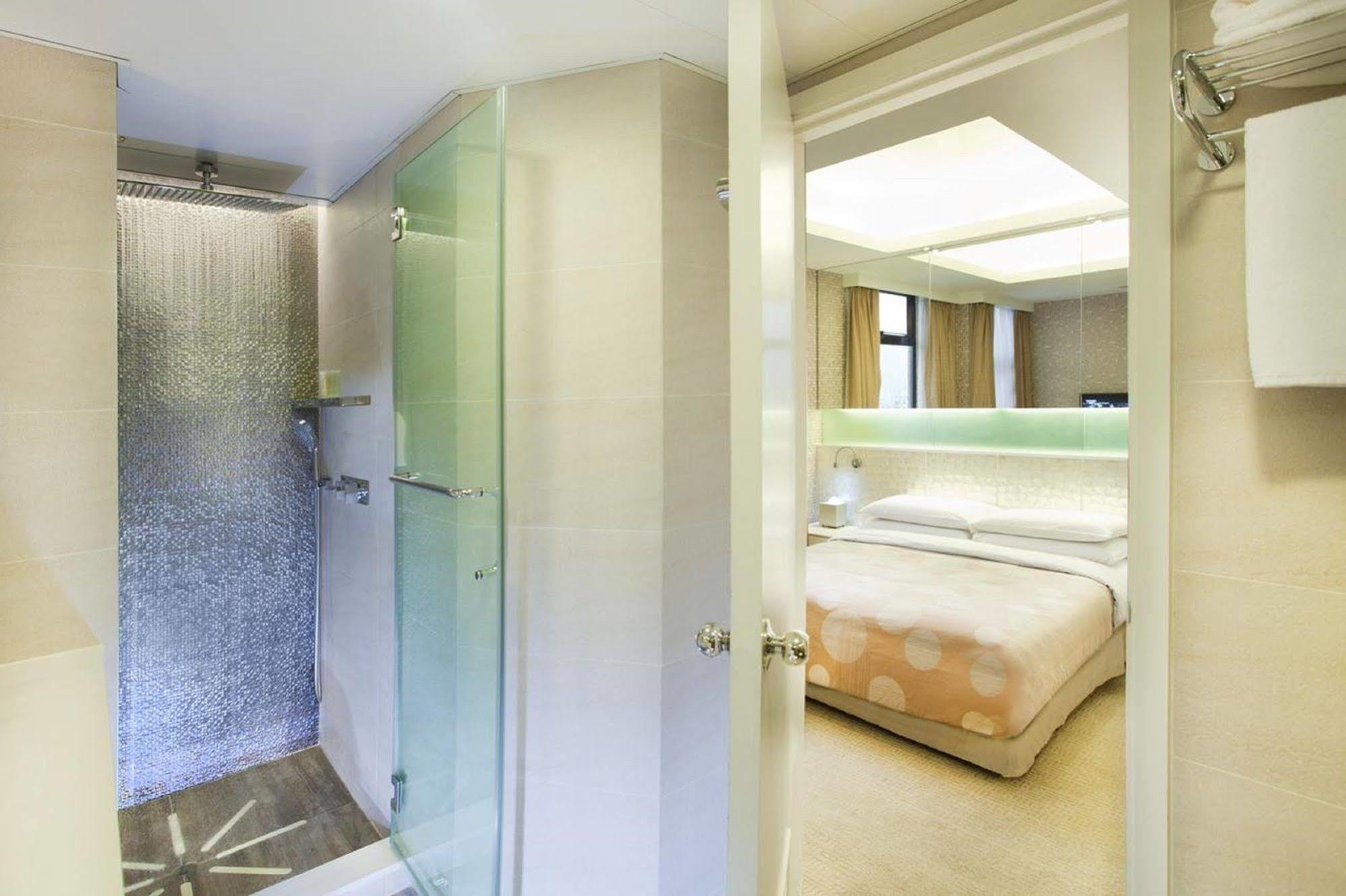 Silka Seaview Hotel Hong Kong