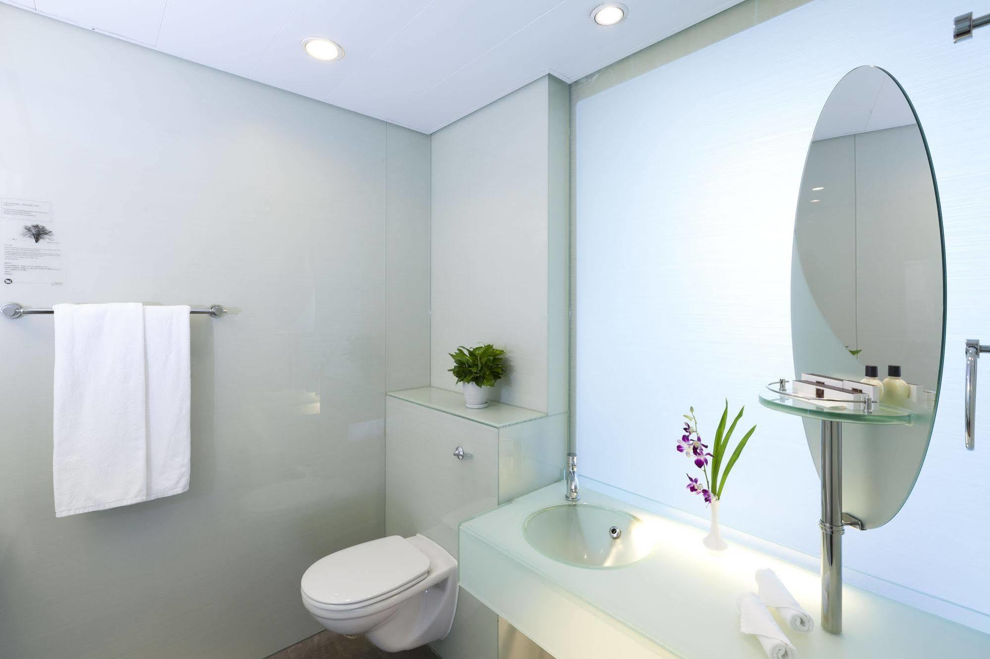 Rambler Oasis 3* Hong Kong