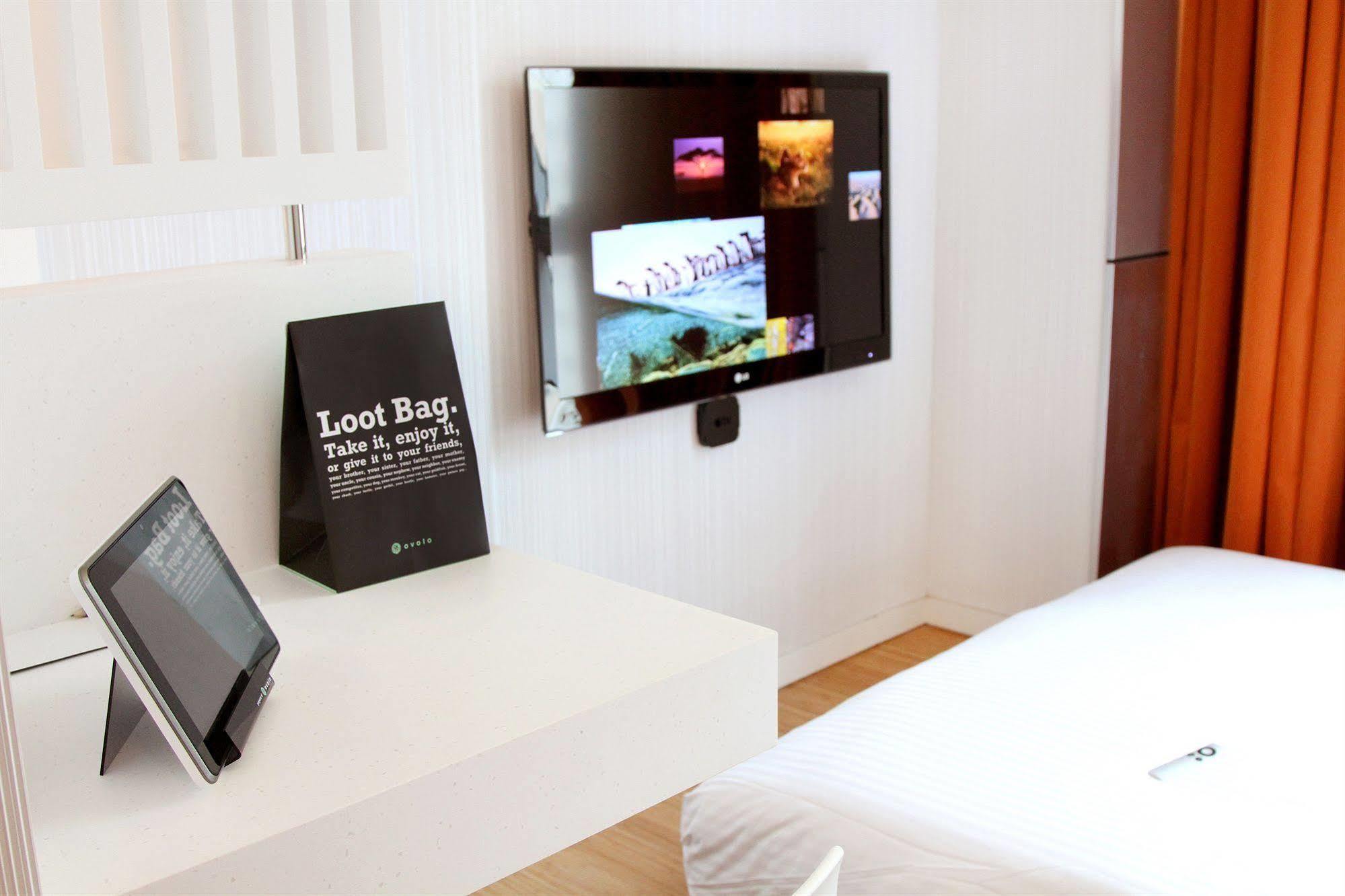 Dash Living On Queen's Hotel Hong Kong