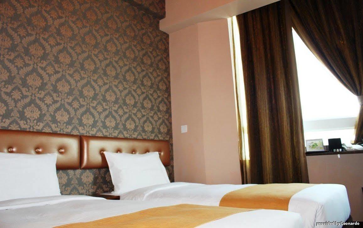 Best Western Causeway Bay