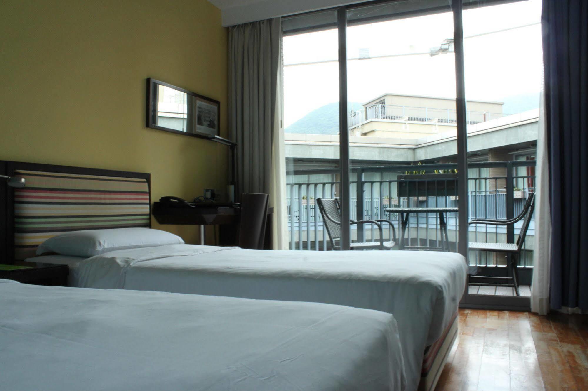 Hotel Y Loft 3*