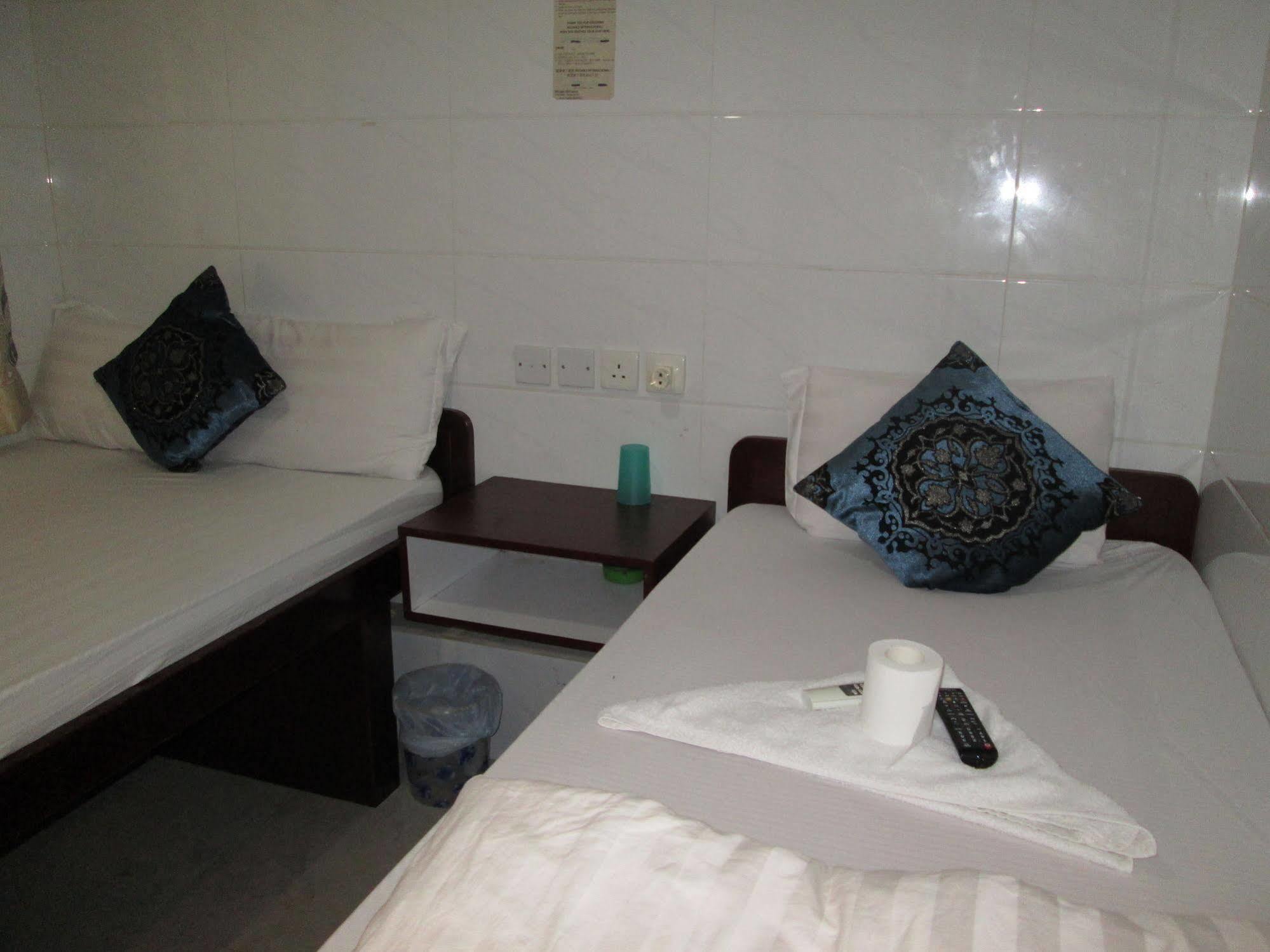 Crystal Guest house Hong Kong