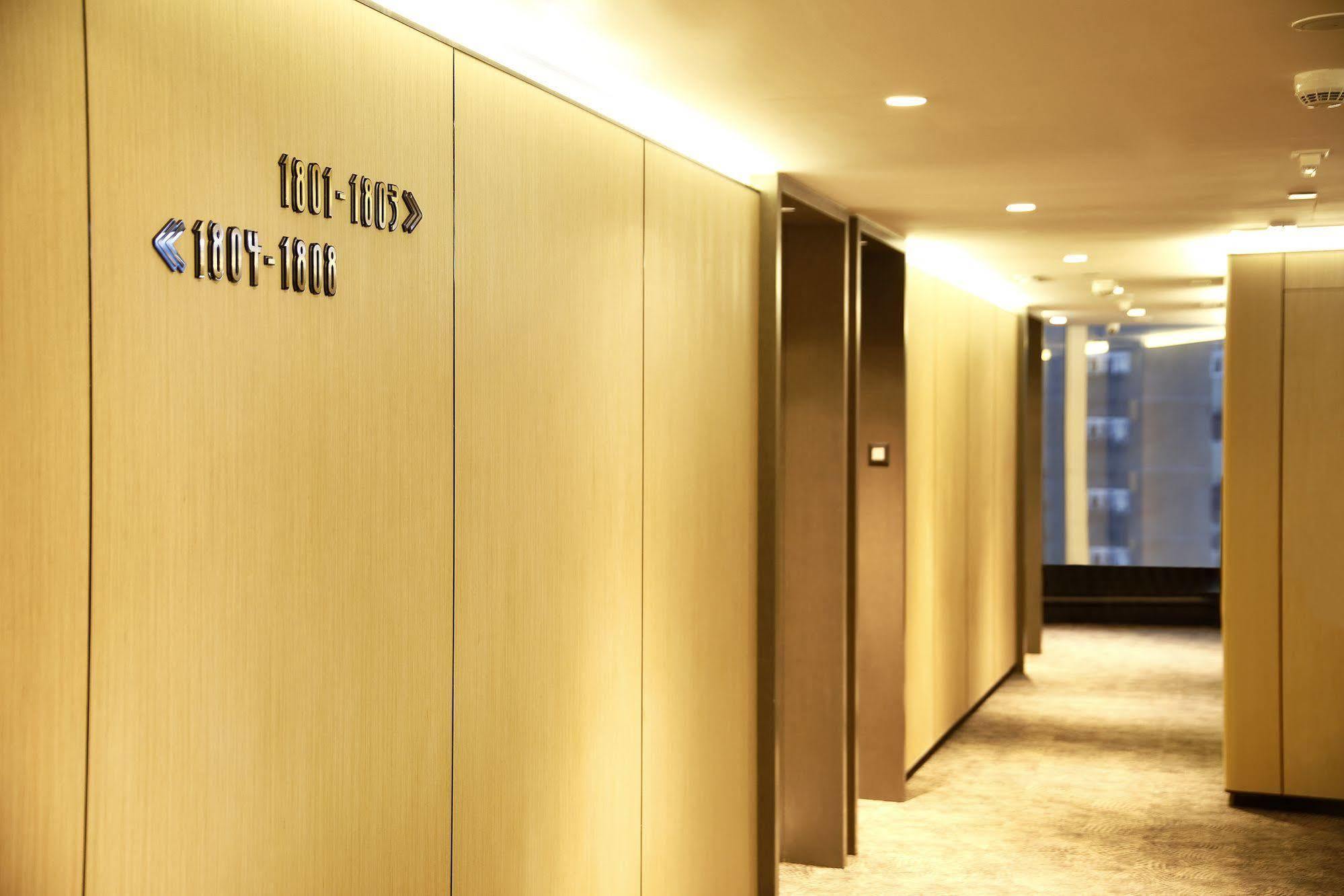 Hotel Ease Tsuen Wan Hong Kong
