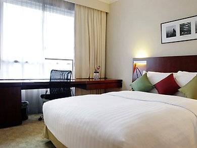 Hotel Novotel Century 4*