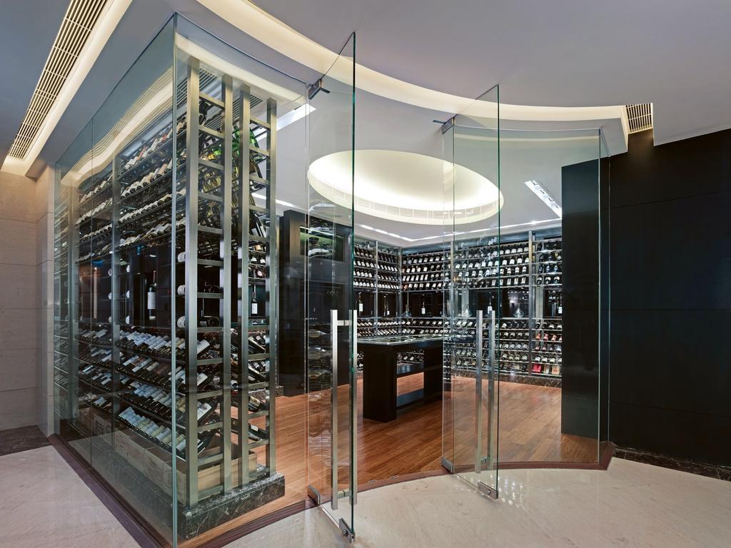 Cordis, Khách sạn 5*