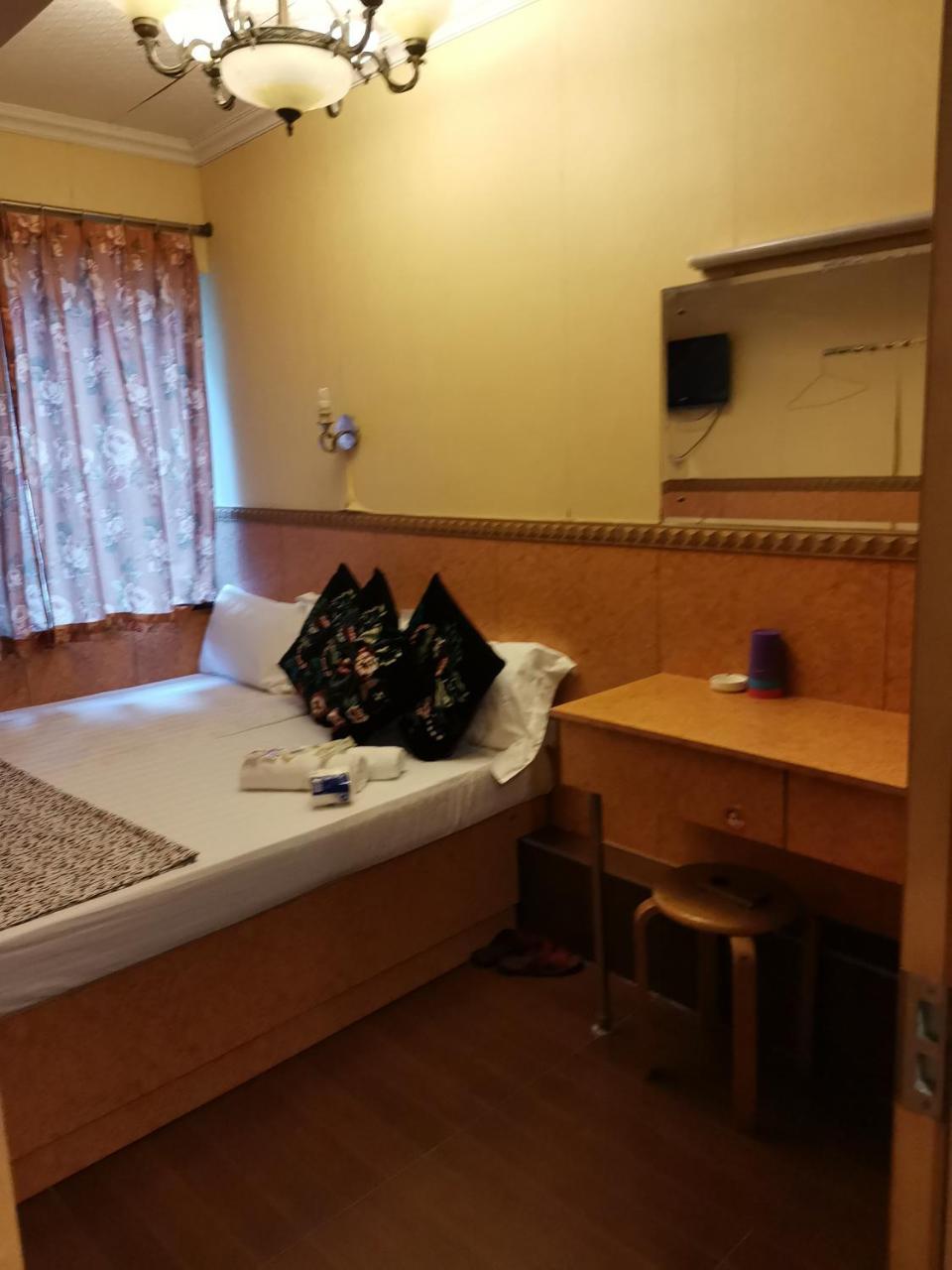 Pay-less A2 Guest house Hong Kong