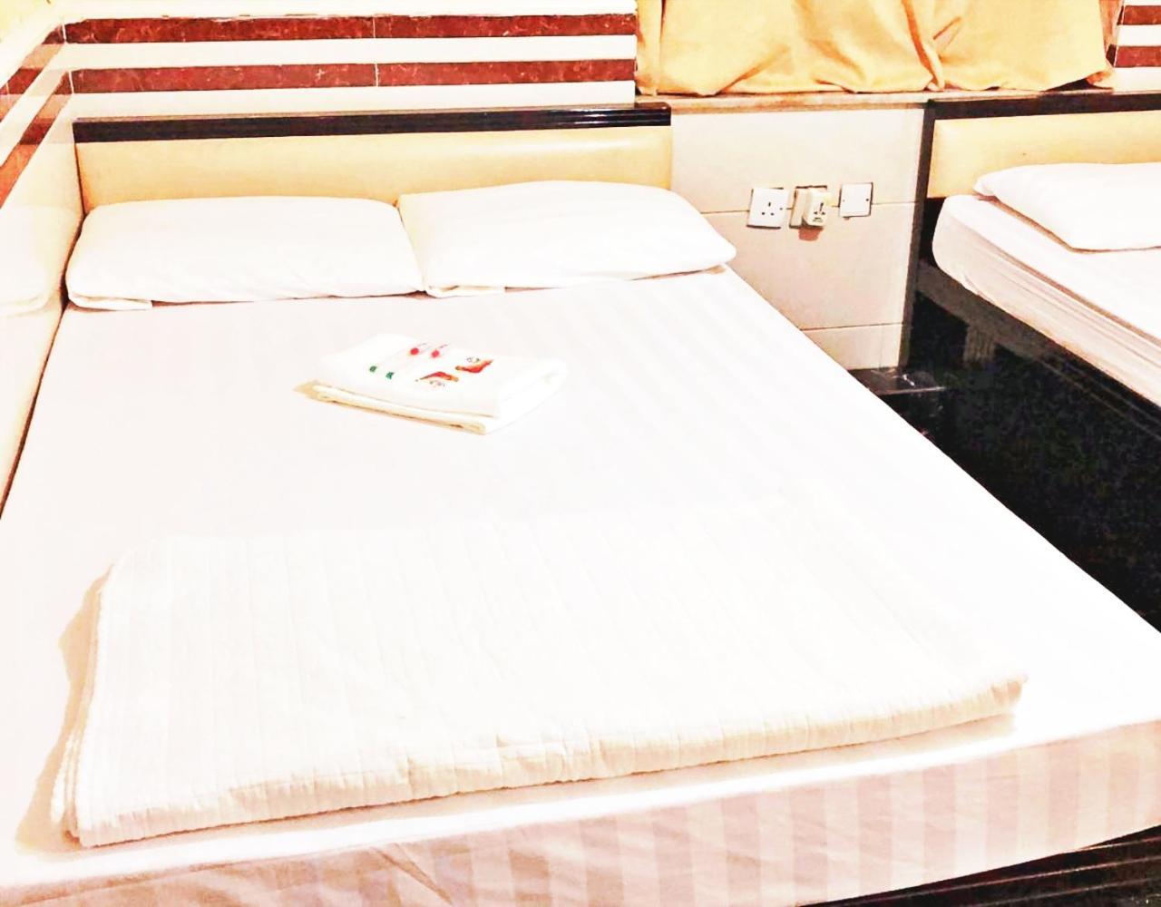Taj Super Deluxe