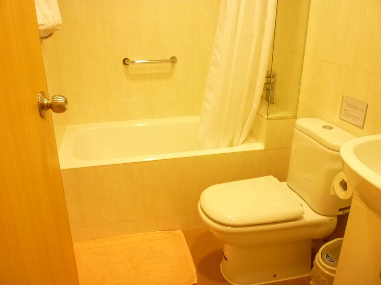 Causeway Bay Guest house