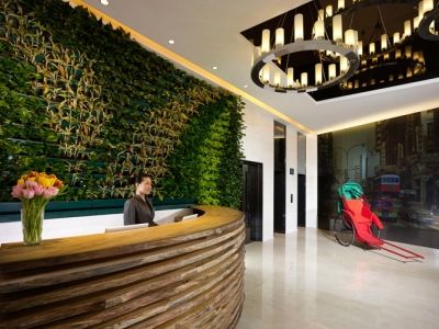 Madera Khách sạn 4*