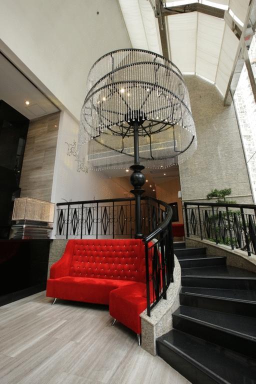 Dash Living On Hollywood Hotel 3*