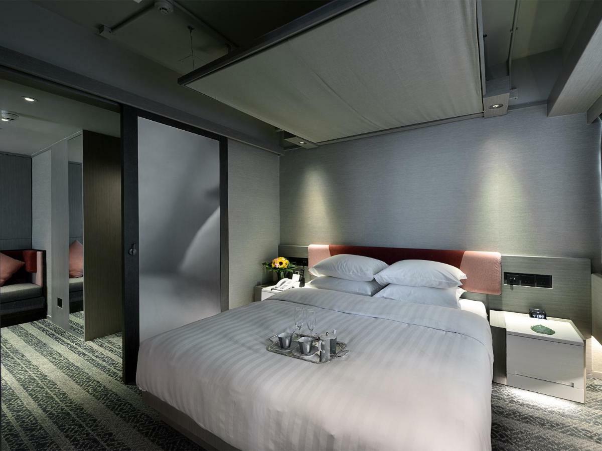 Hotel Xi 3*