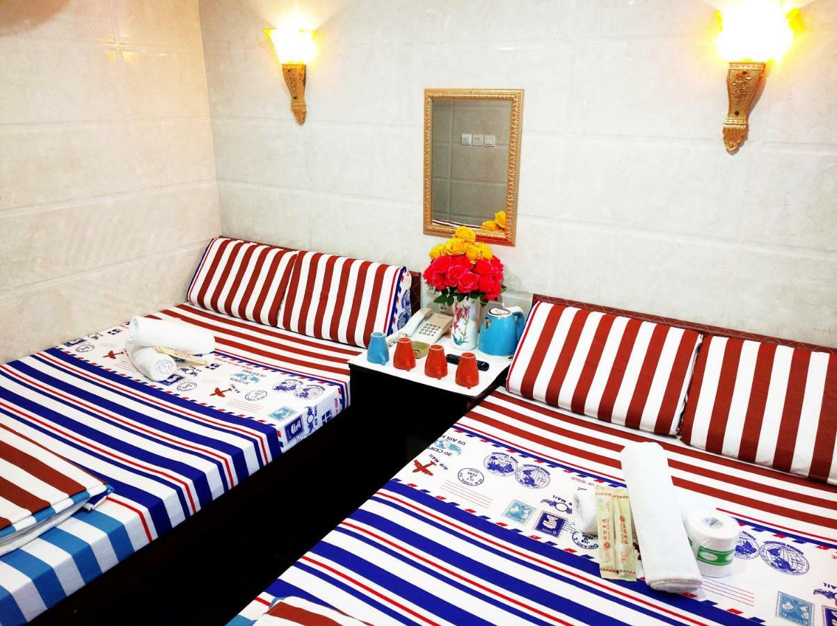 Guest house Pacific Reception 10th Floor Block D Hong Kong