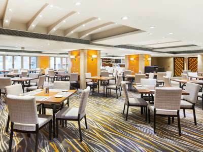 Ozo Wesley Hotel 4*