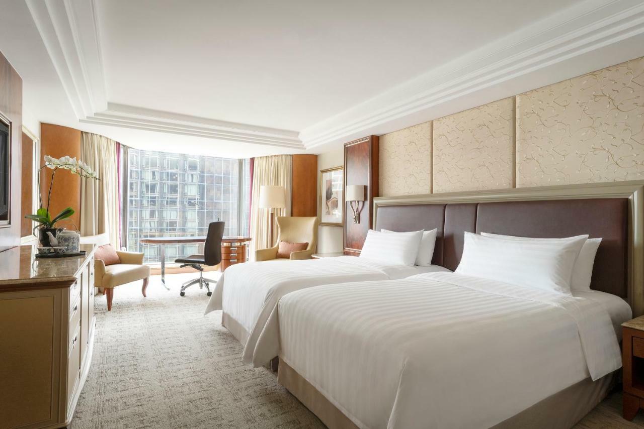 Kowloon Shangri-la, Hong Kong