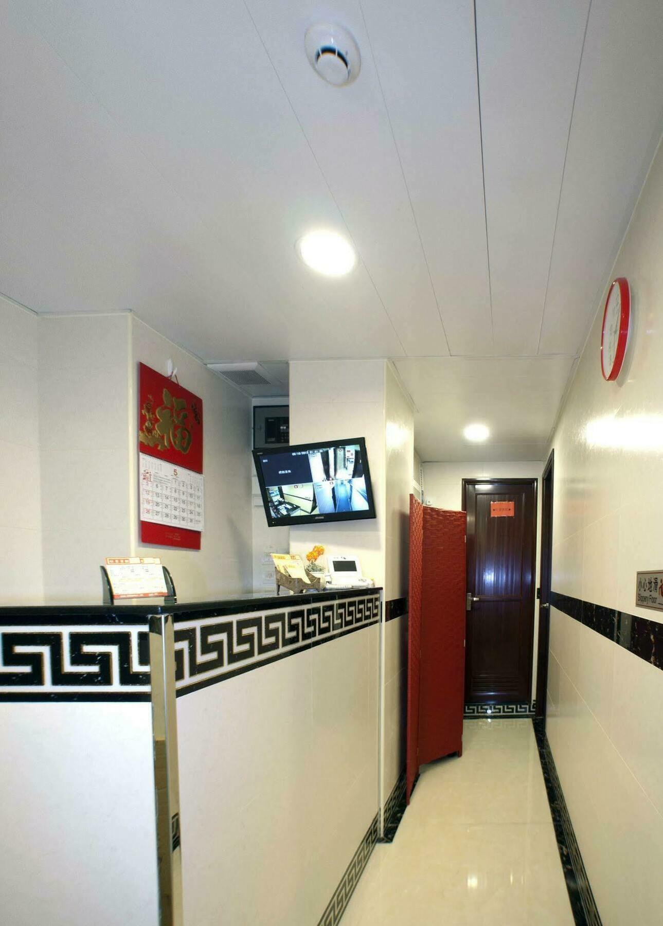 Guest house Mong King *