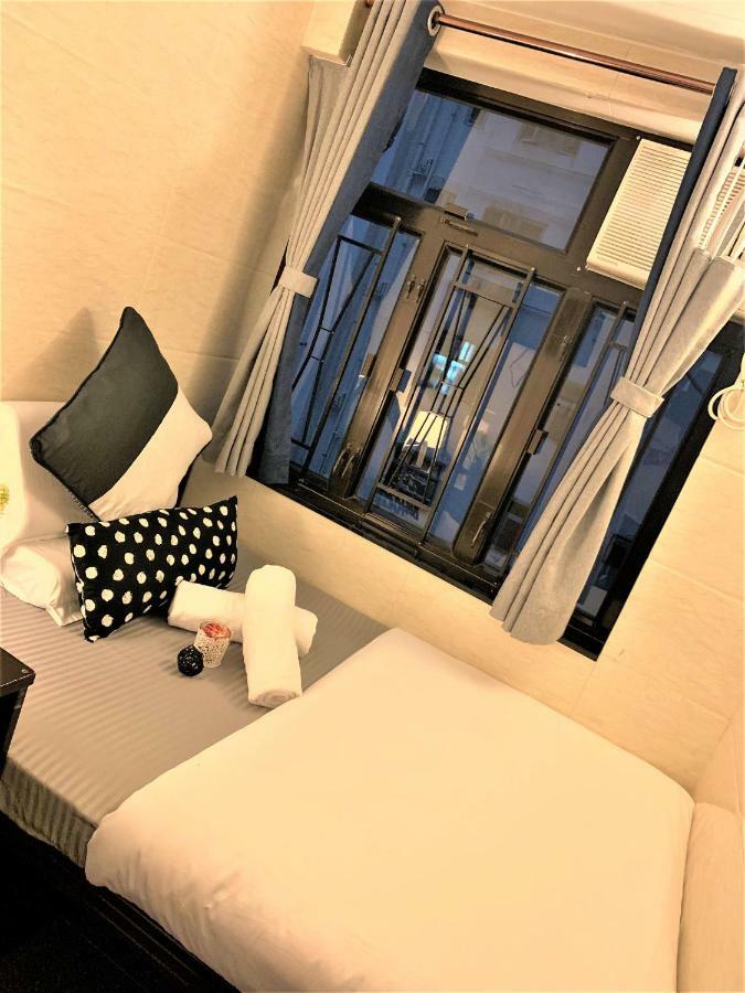 Sydney * Hongkong
