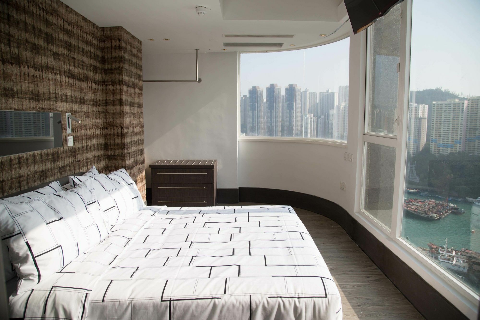 Hotel The Aberdeen Harbour By Ovolo