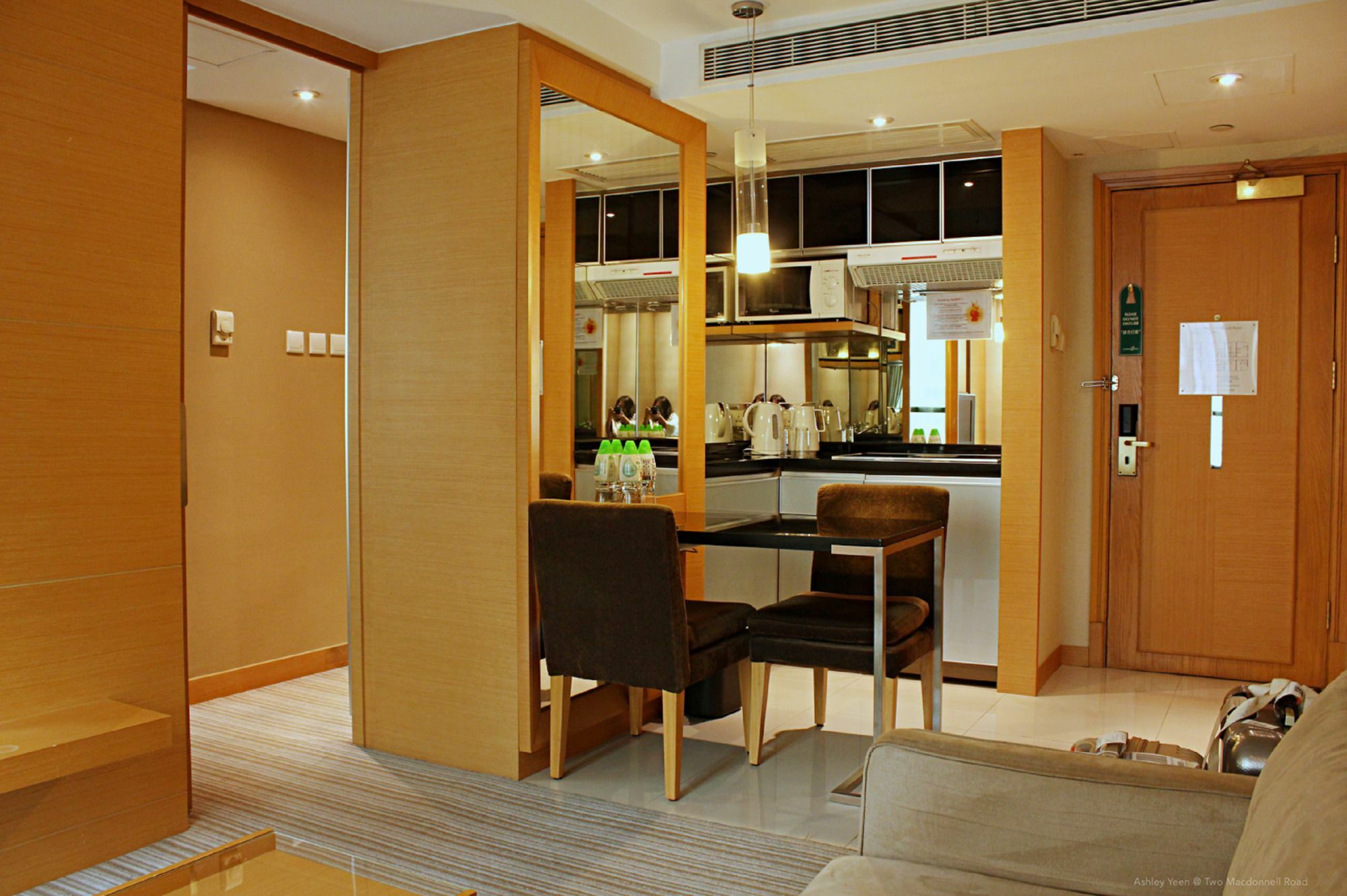 Two Macdonnell Road Aparthotel Hong Kong