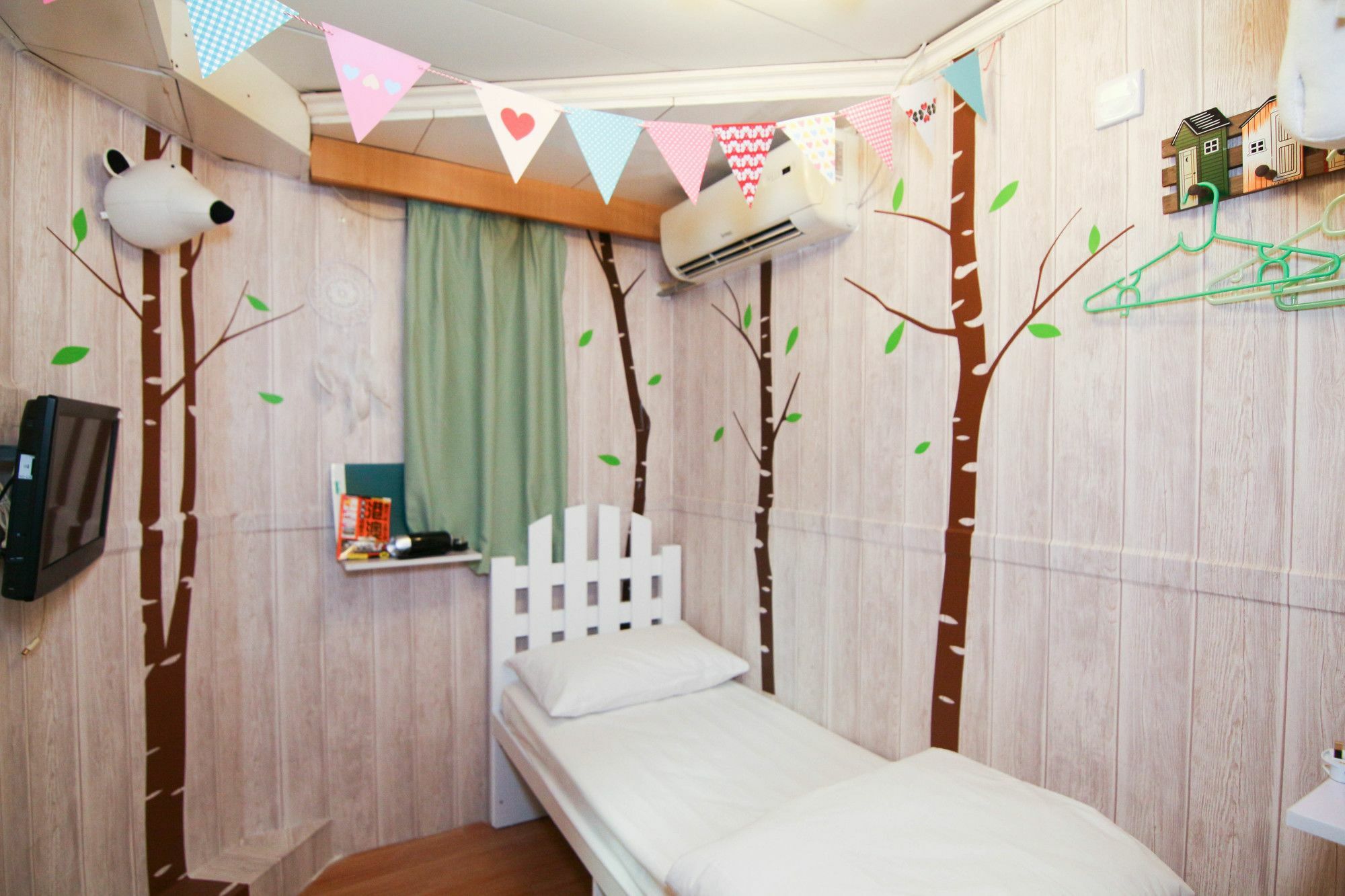 Cozy Jordan Station Guest house Hong Kong