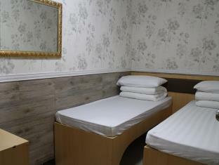 Golden Island Guest house Hong Kong