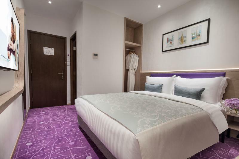 Purple Hotel 4*