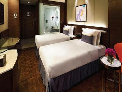Nina Island South Khách sạn 4*