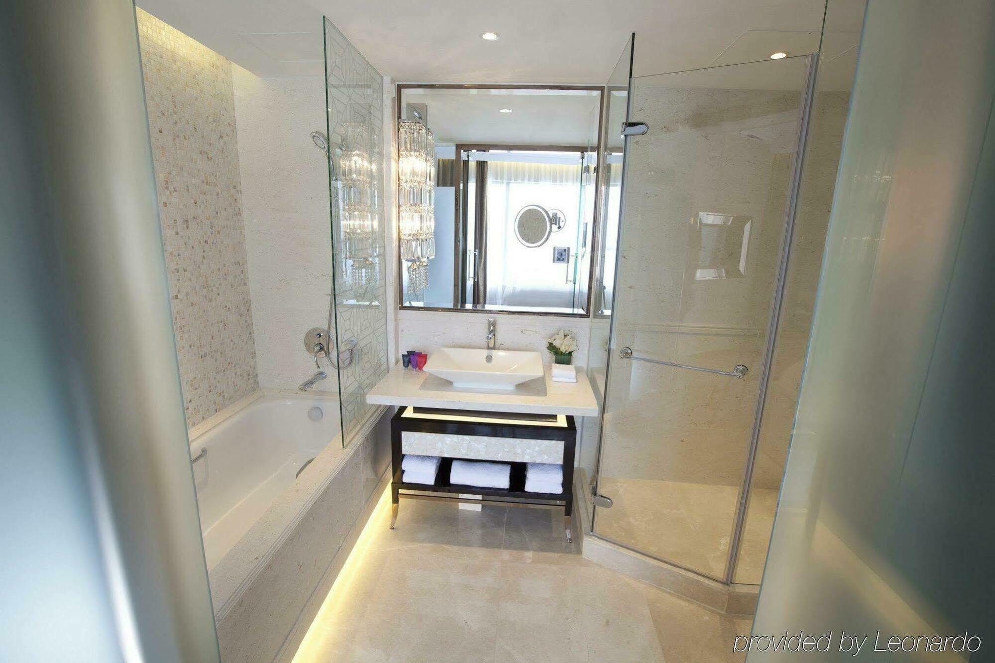 Dorsett Wanchai, 5* Hong Kong