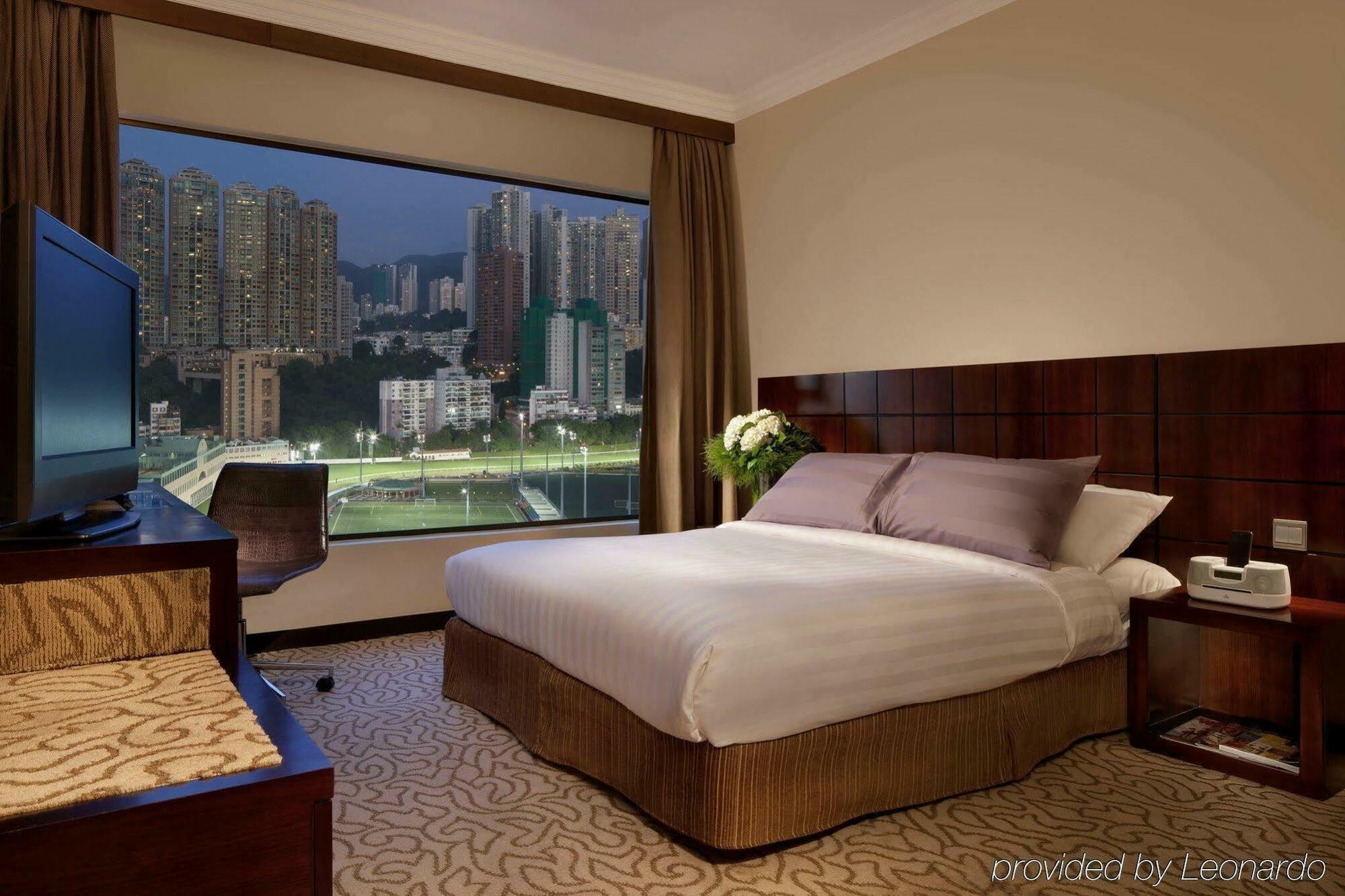 Dorsett Wanchai, Khách sạn