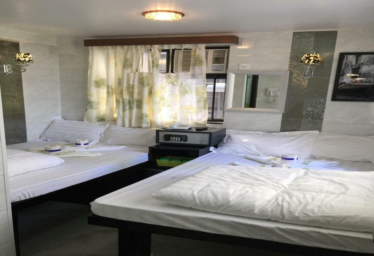 Rich Guest house *