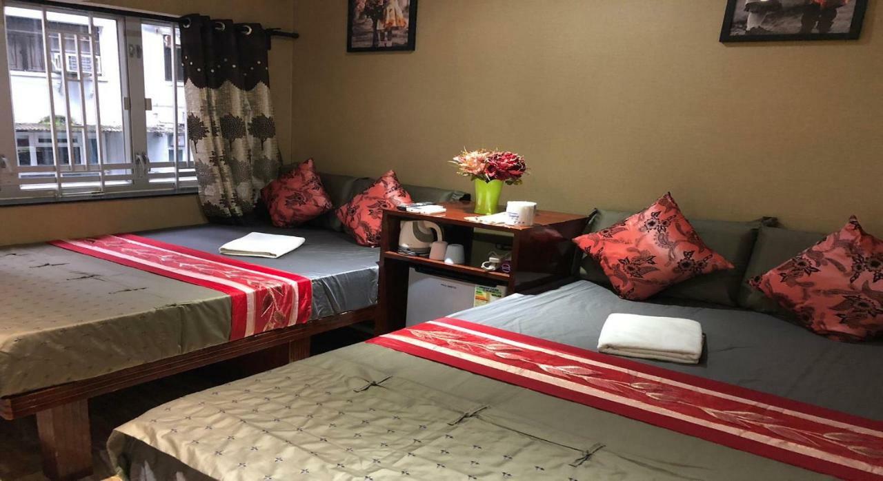 Rich Guest house *