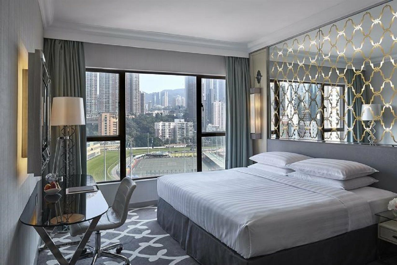 Dorsett Wanchai, Khách sạn 5*