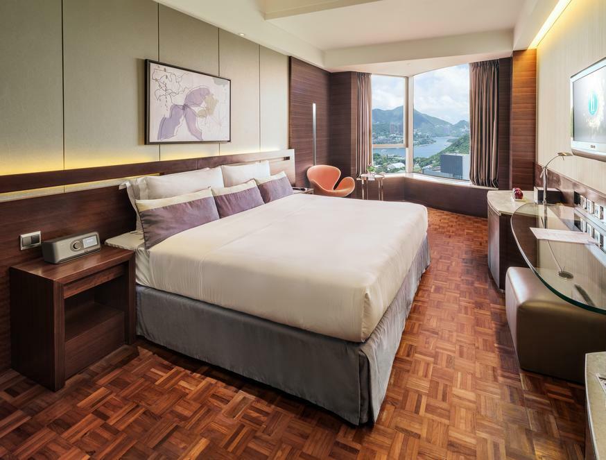 Nina Island South Khách sạn 4*