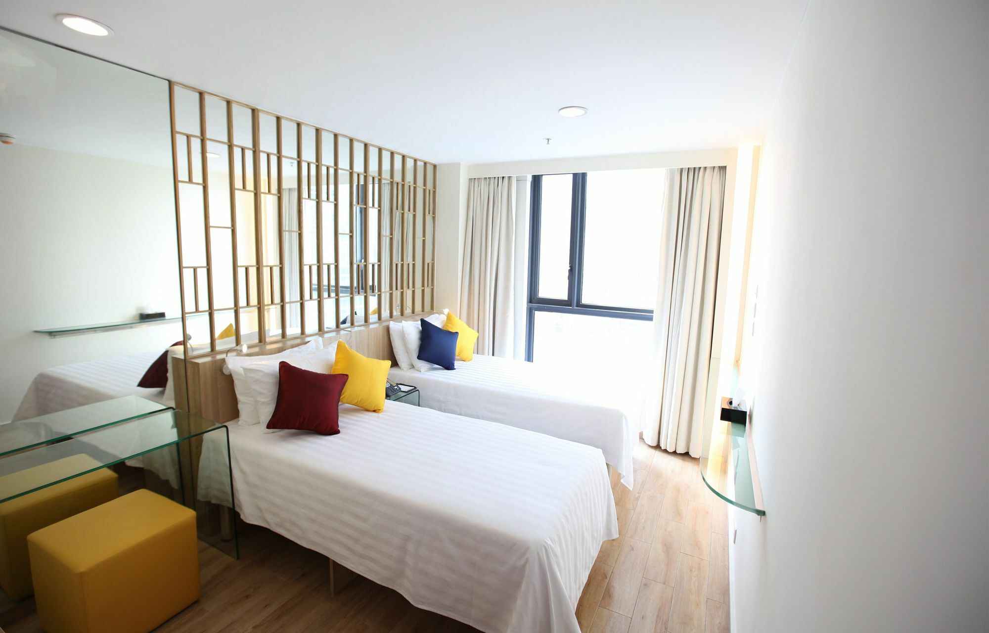 Iw Hotel