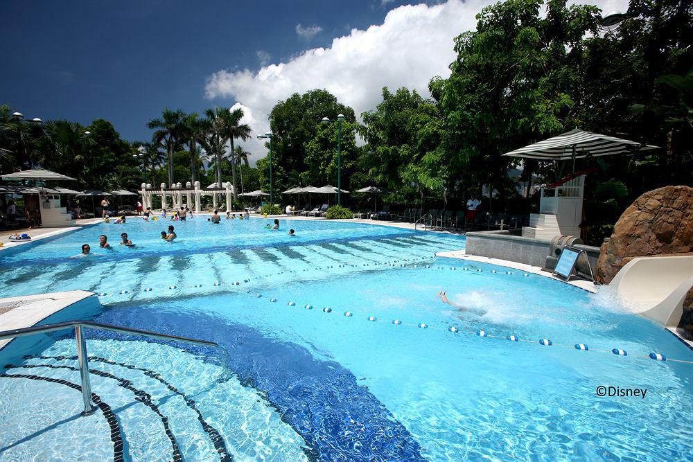 Disney's Hollywood 5*