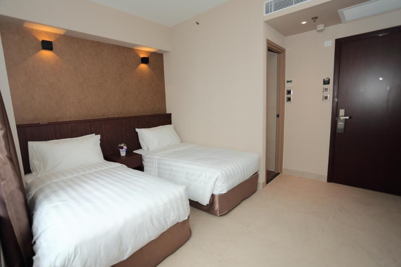 We 3* Hong Kong