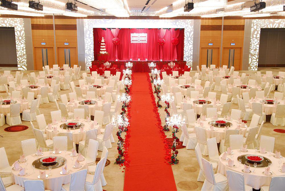 Hotel Nina Tsuen Wan West