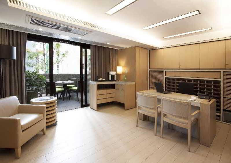 Ying'nflo, Hong Kong, Wan Chai Hong Kong