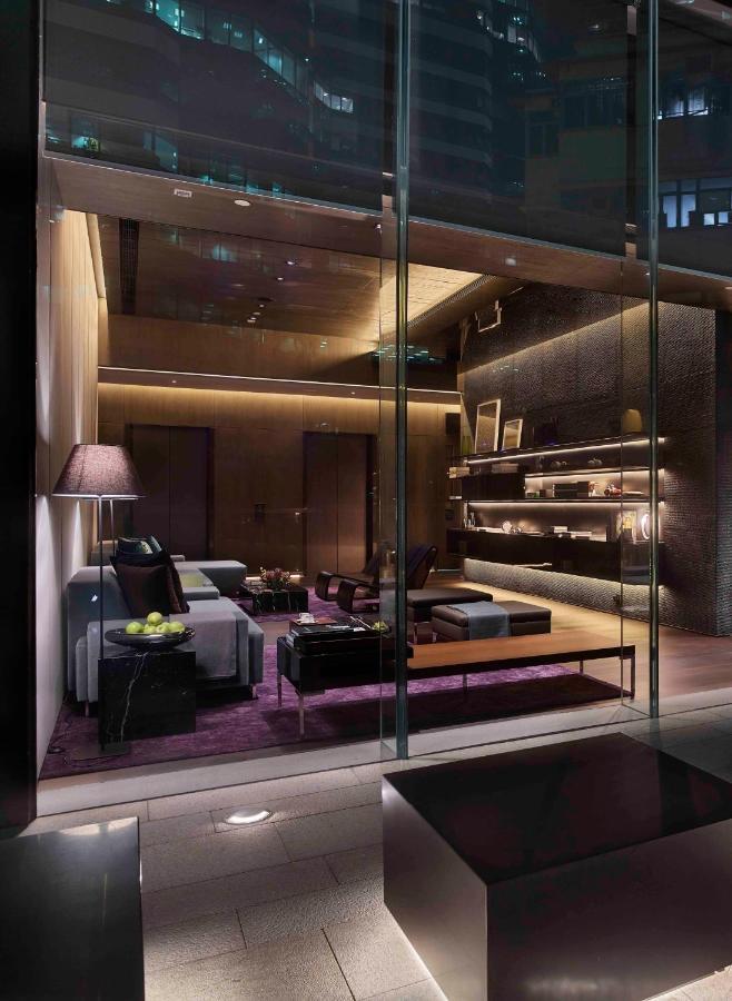 East Aparthotel 4*