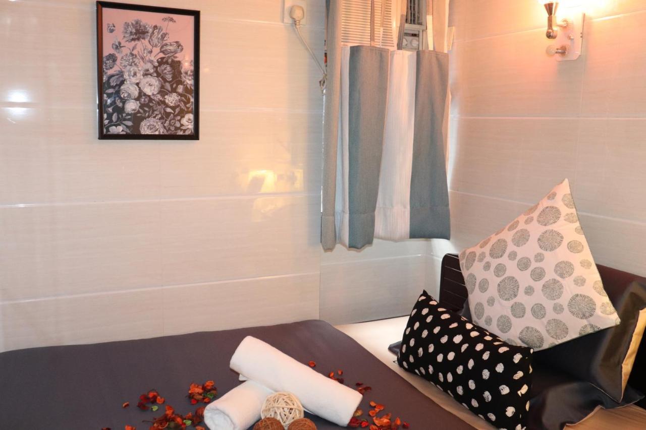 Metrocity Lounge Guest house *