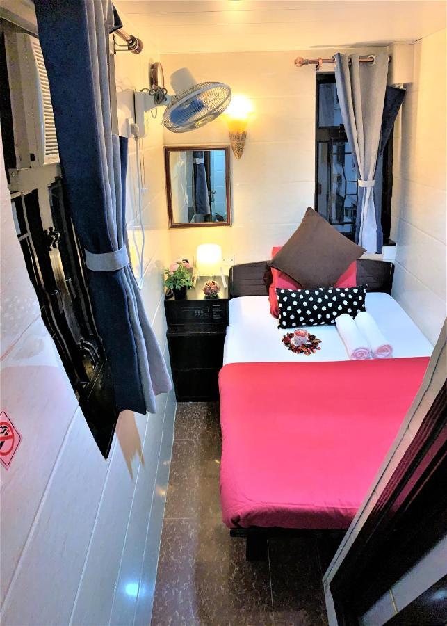 Metrocity Lounge Guest house *